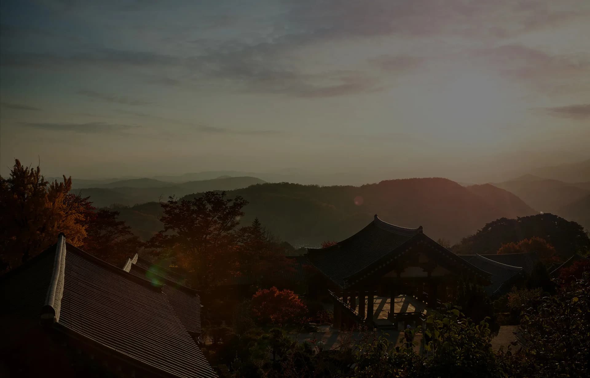 Vùng núi Sobaek lúc hoàng hôn